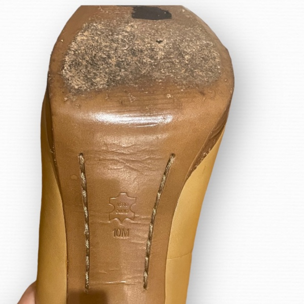 Beautiful bags and shoes! New styles every day! - Picture 9 of 10